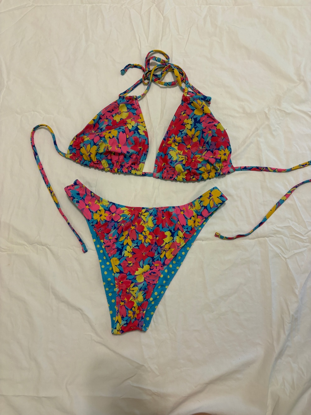 Women’s reversible Floral Triangle Bikini Set
